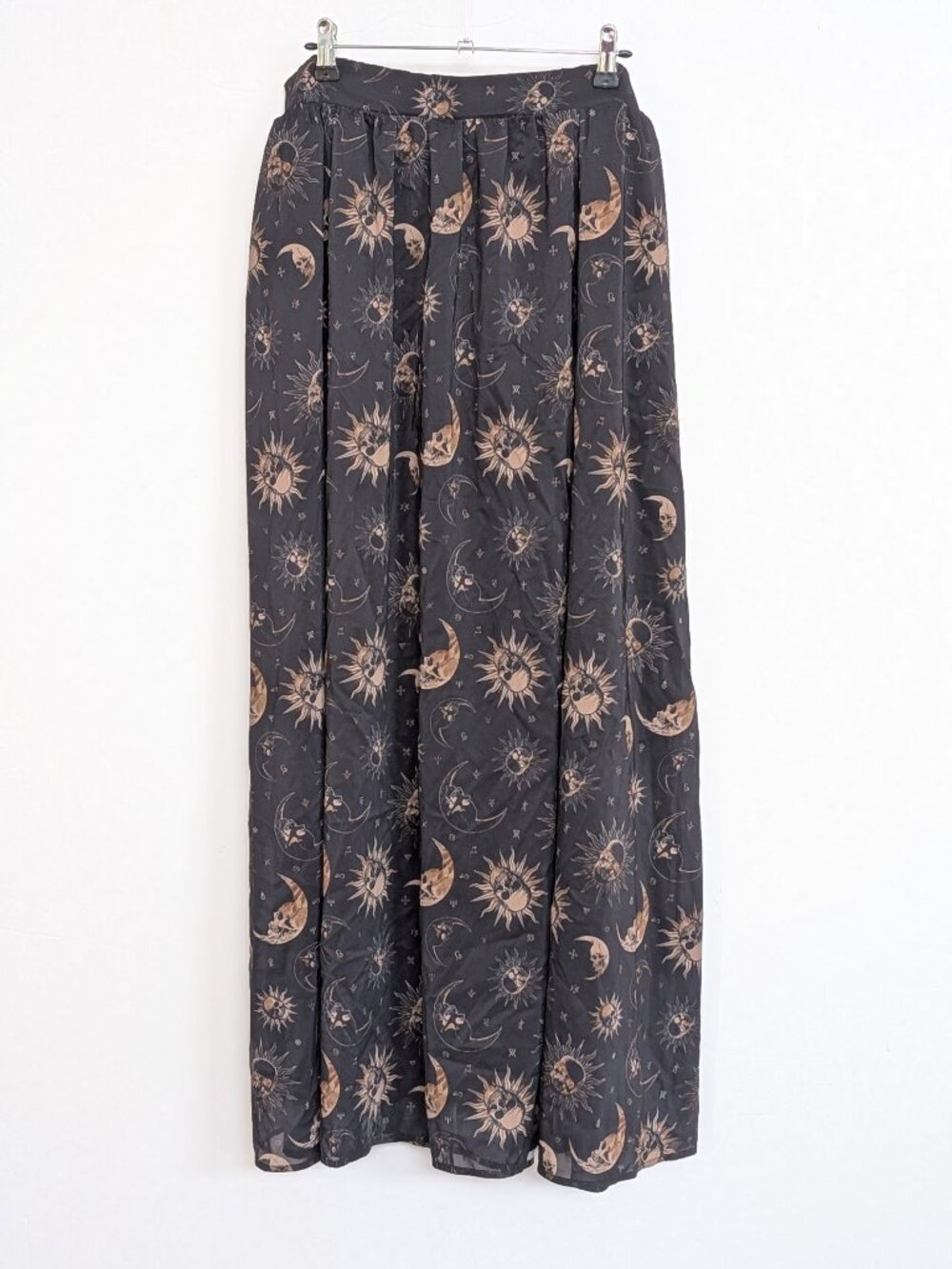 Hot Topic Cosmic Aura Dark Celestial Whimsygoth Maxi Skirt Plus size 2X Witchy